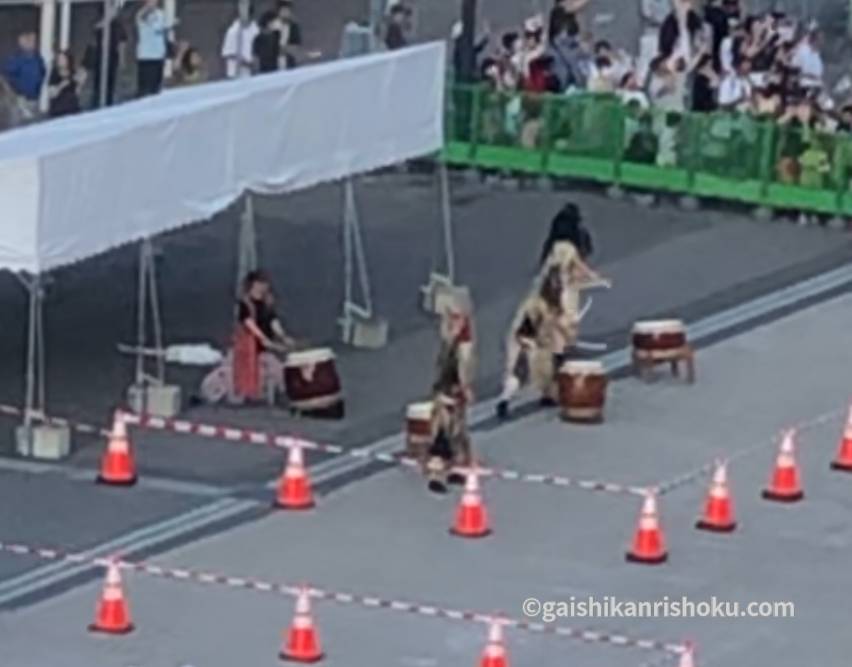 ダイヤモンドプリンセス出港　秋田港の見送り