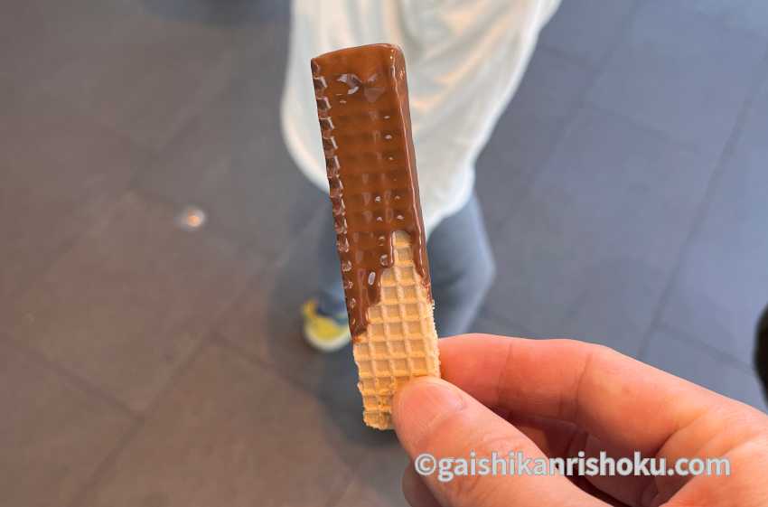 チョコレート博物館のチョコの噴水でもらえるウエハース