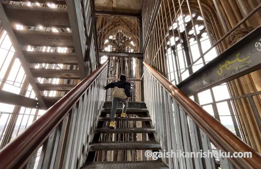 ケルン大聖堂　 ドイツの世界遺産】ケルン大聖堂 - ハハコグサ ～ふたりが飛び立つ